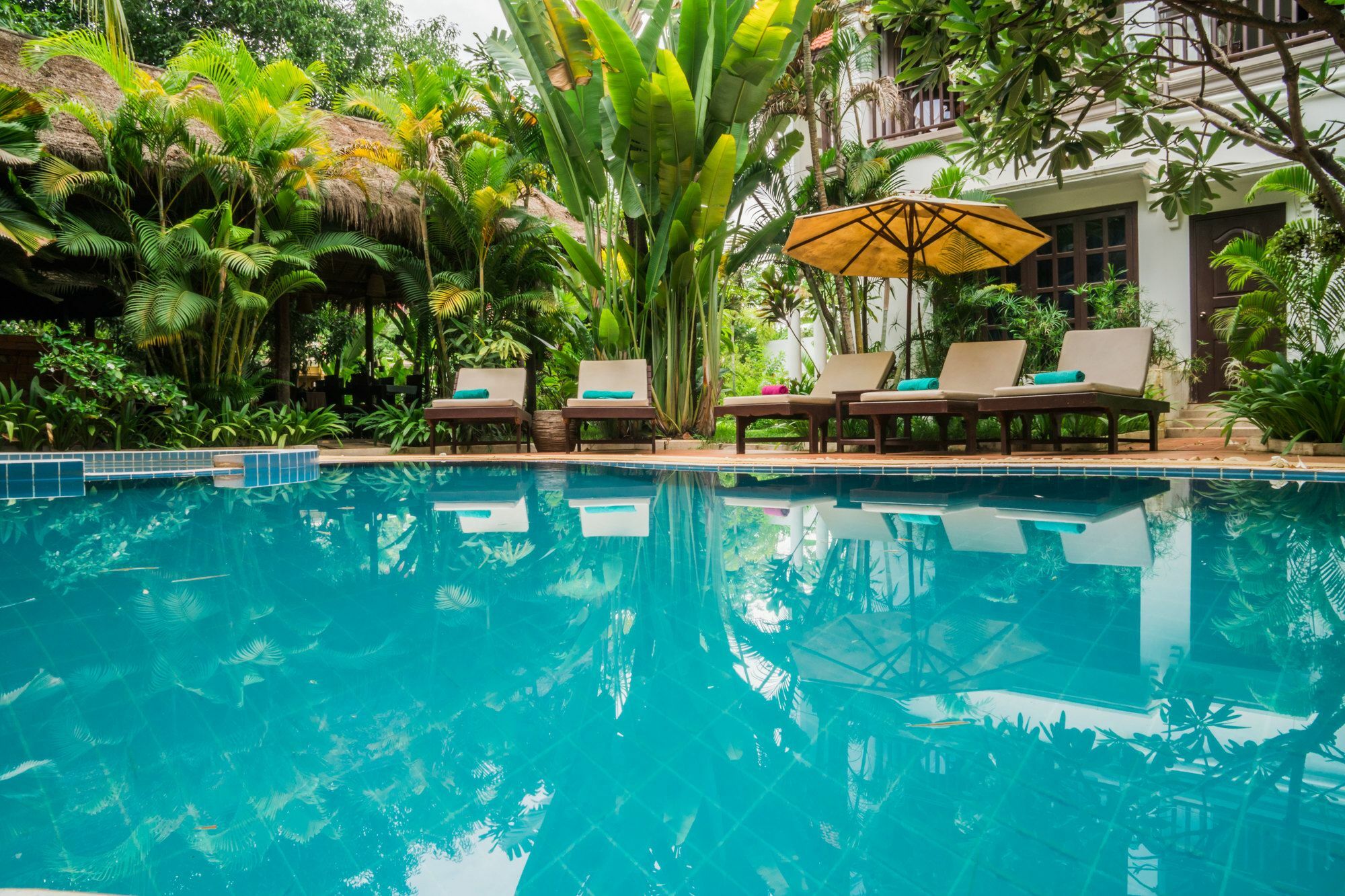Angkor Yellow Villa Siem Reap Extérieur photo
